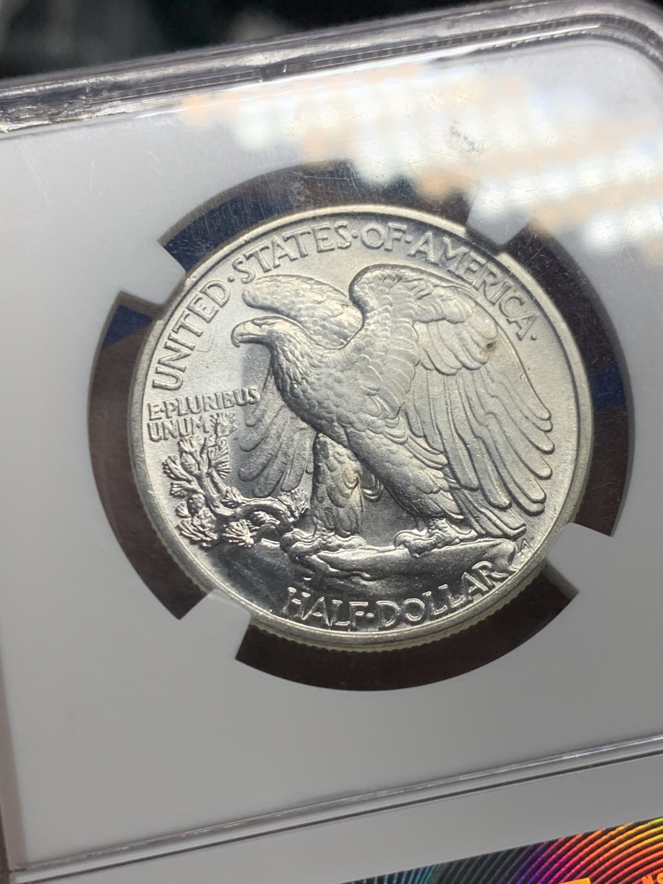 《竞宝斋》第244场-周日，周一 新年开场 (全场包邮) NGC MS64 美国1942年行走女神 50美分银币 满银光好品 老盒子