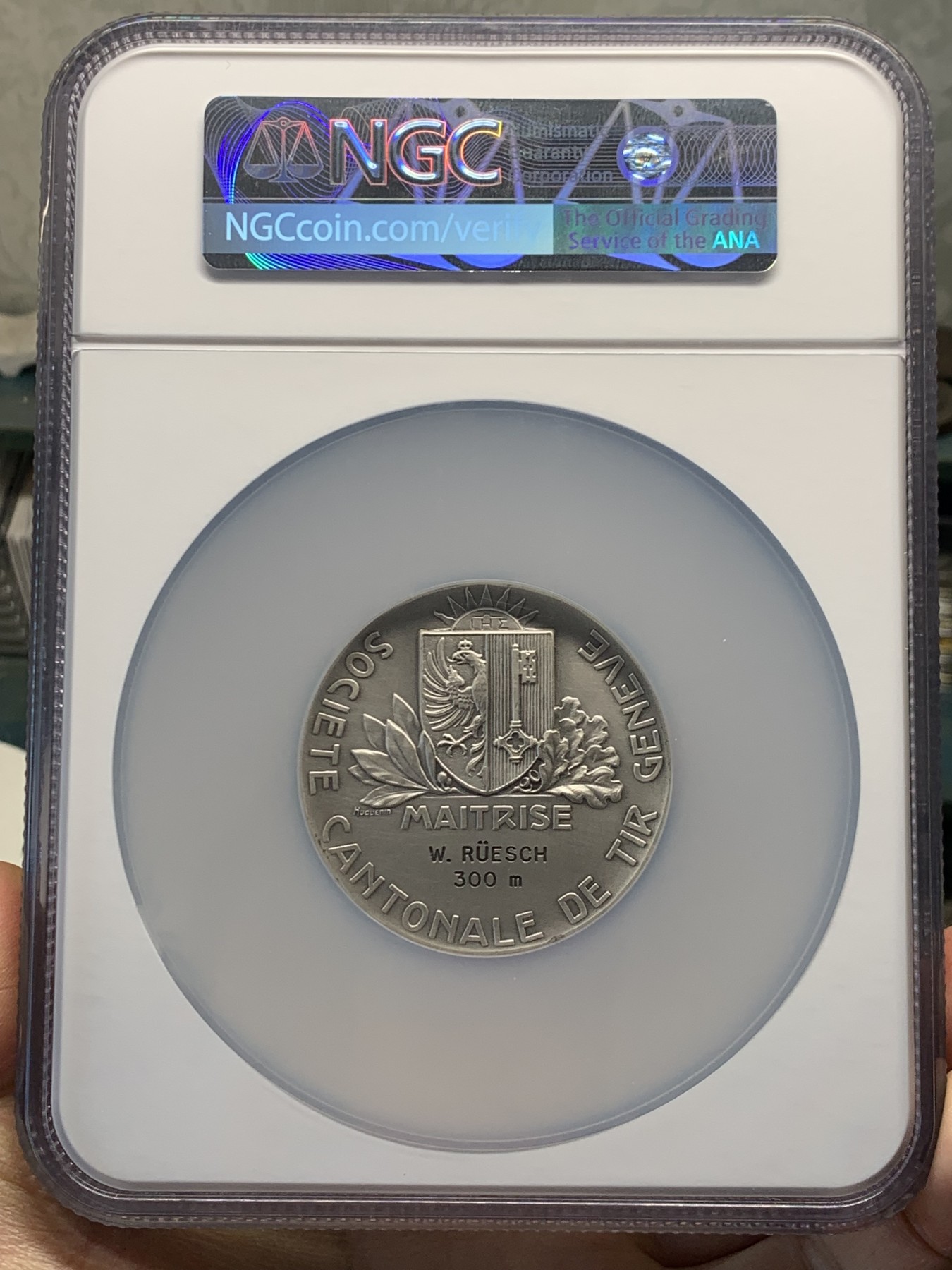 《竞宝斋》第244场-周日，周一 新年开场 (全场包邮) NGC MS63 1926年 瑞士射击节 镀银纪念章 雄鹰橄榄枝 不多见 50mm大直径 加厚盒装