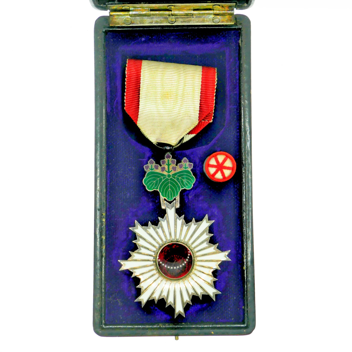 勋章奖章交易所3月9日拍卖 日本六等单光旭日勋章，银质