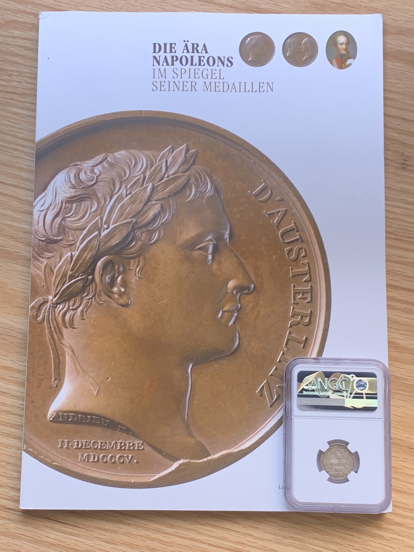 《竞宝斋》第244场-周日，周一 新年开场 (全场包邮) 拿破仑章集藏目录，全彩印，集藏全部来源于列支敦士登某博物馆