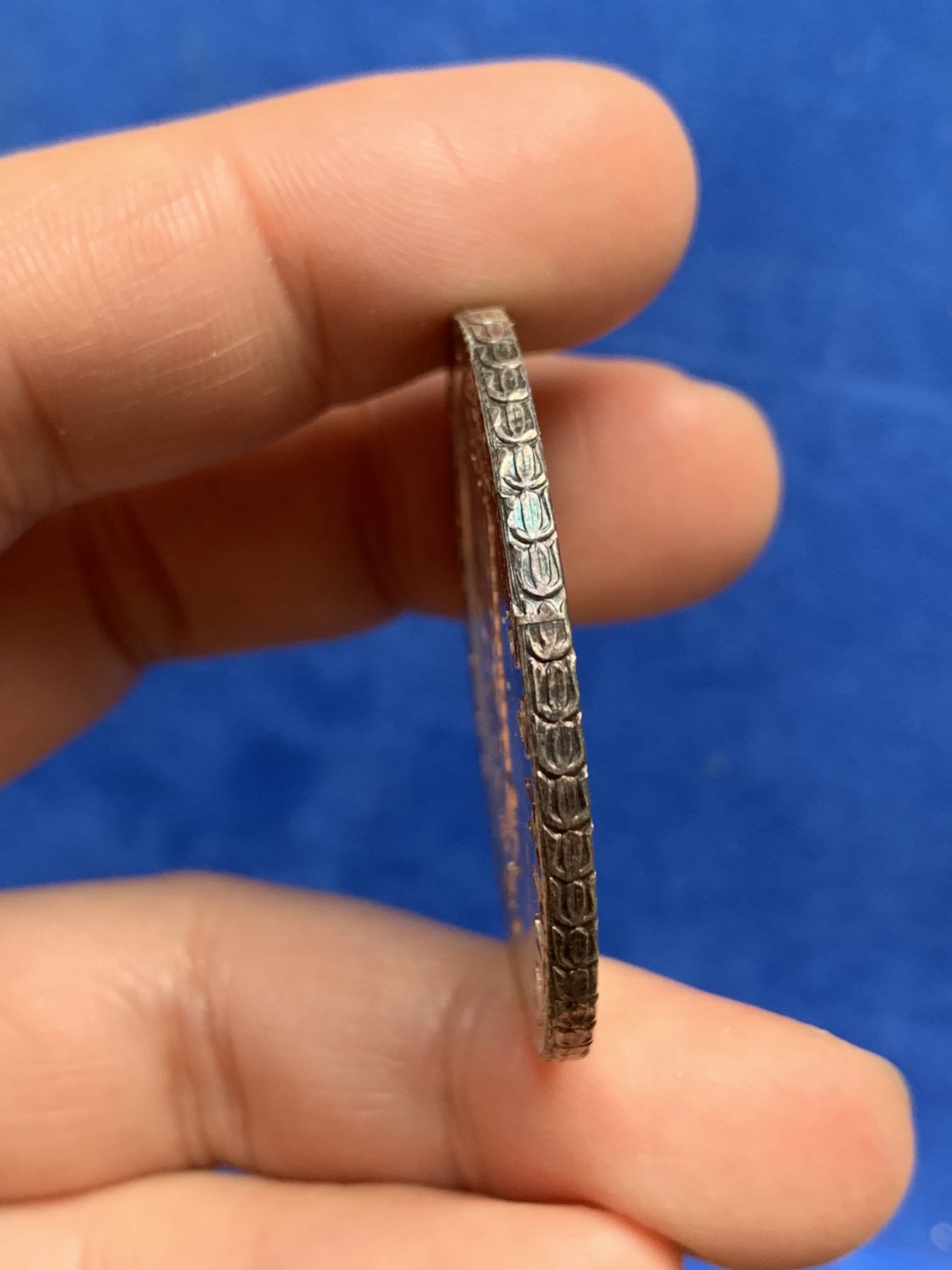 《竞宝斋》第244场-周日，周一 新年开场 (全场包邮) 1971瑞士伯尔尼雇佣军经典银币复刻版银章 40.9mm 30g