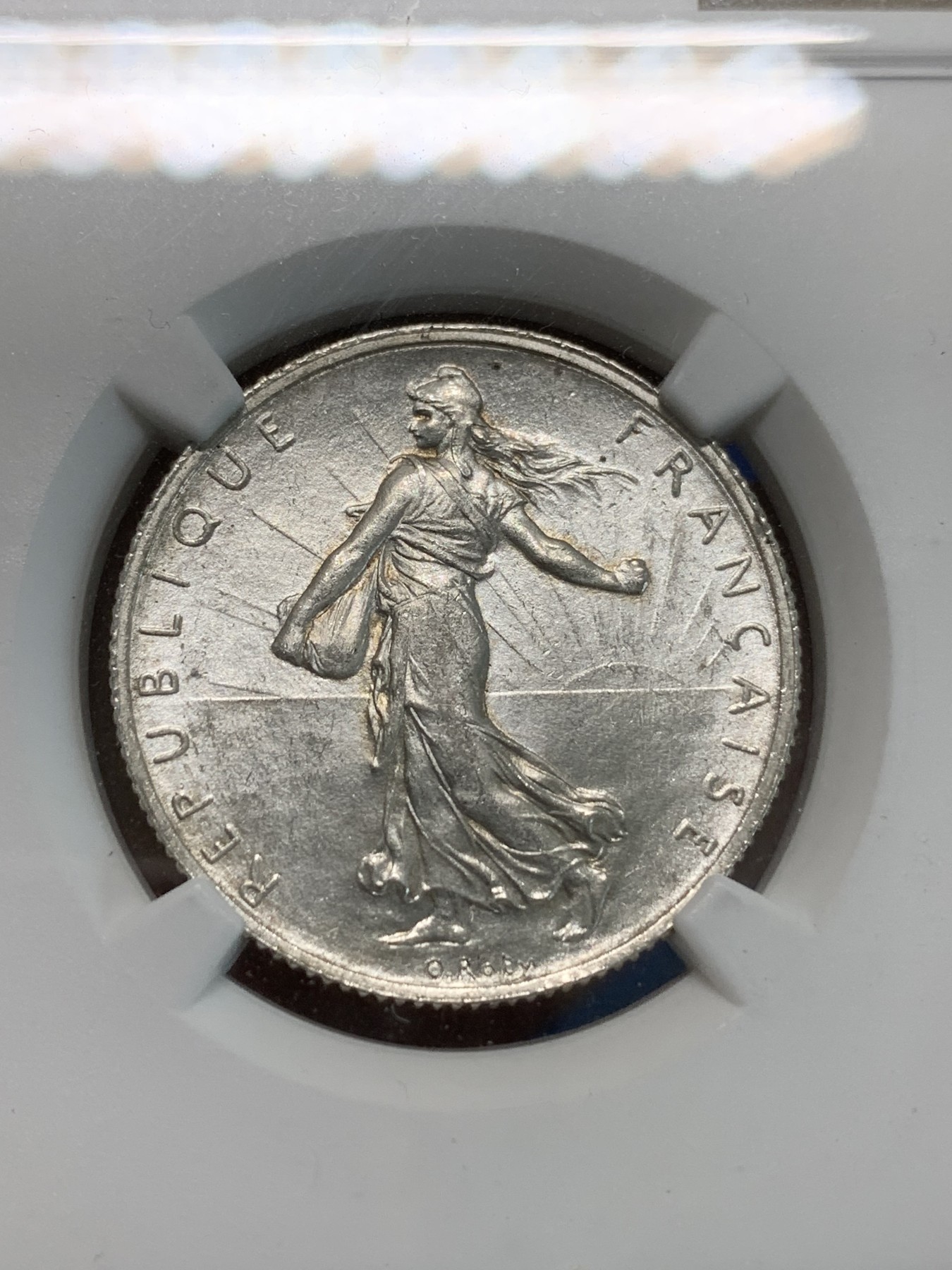 《竞宝斋》第244场-周日，周一 新年开场 (全场包邮) NGC MS61 法国1917年播种女神2法郎银币