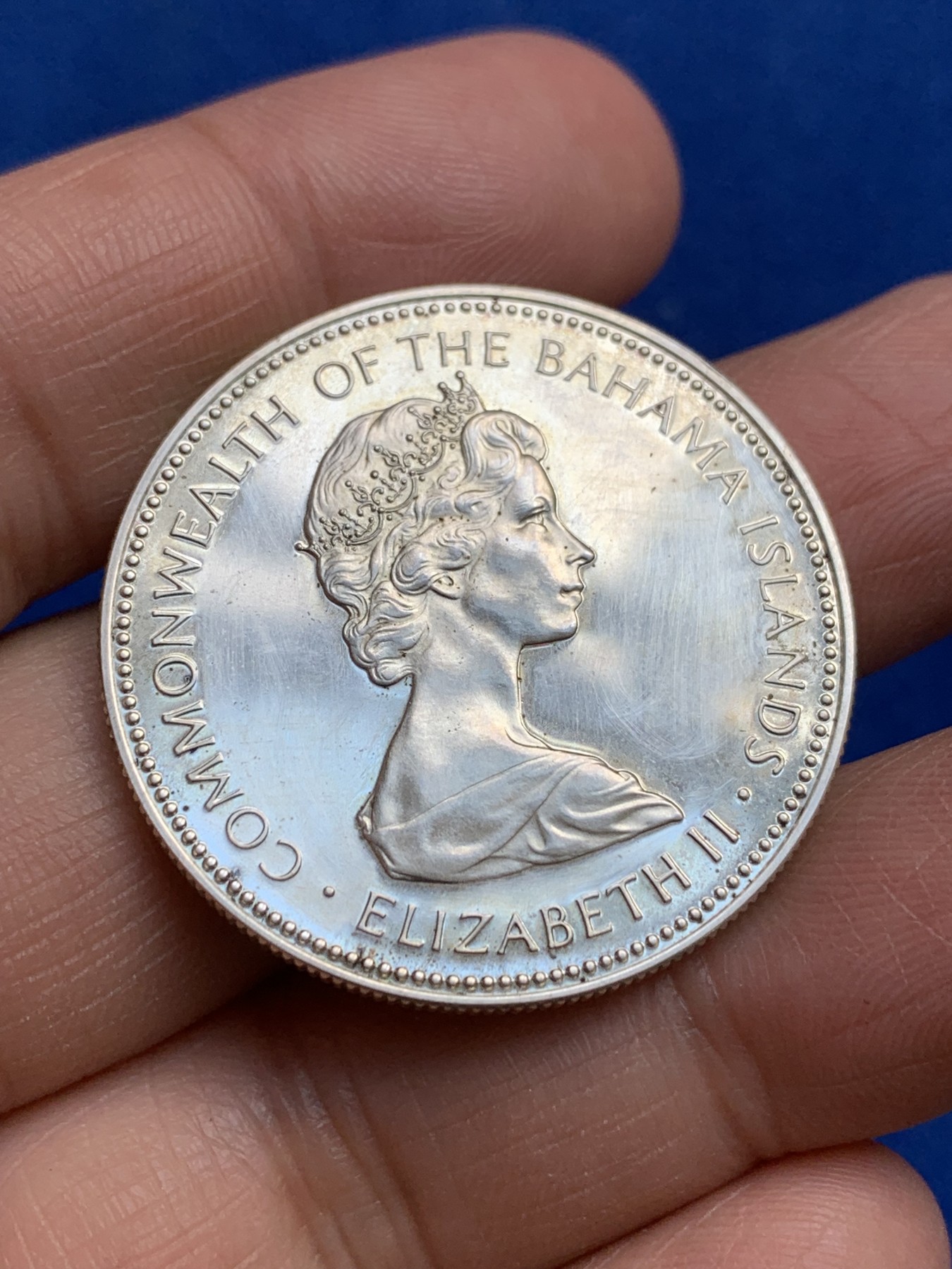 《竞宝斋》第244场-周日，周一 新年开场 (全场包邮) 巴哈马1972年伊丽莎白二世1元银币