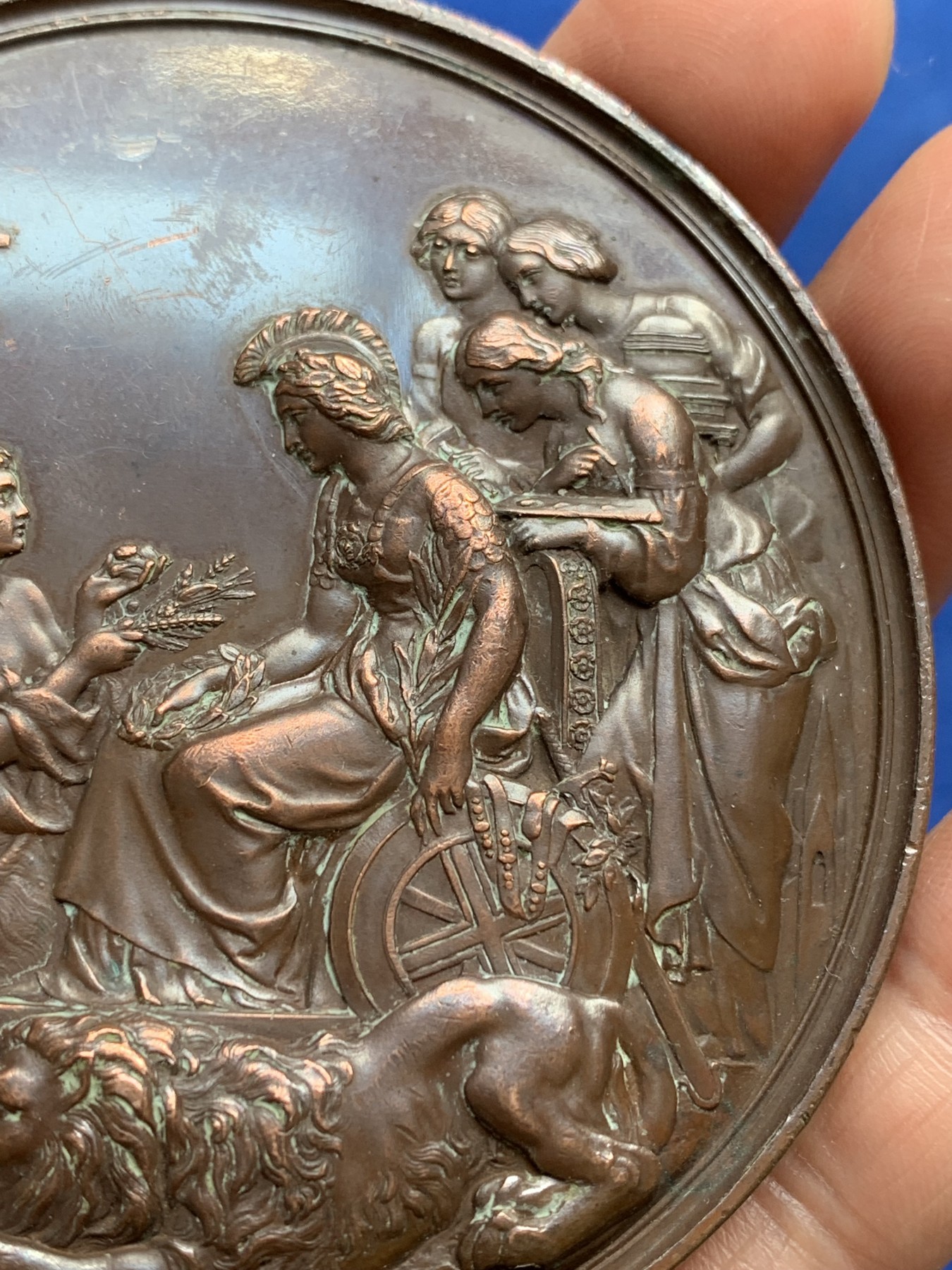 《竞宝斋》第244场-周日，周一 新年开场 (全场包邮) 1862年英国伦敦世界博览会大铜章 直径76.8mm，重219.3g，边铭：CARPENTIER.CLASS.XXIX.