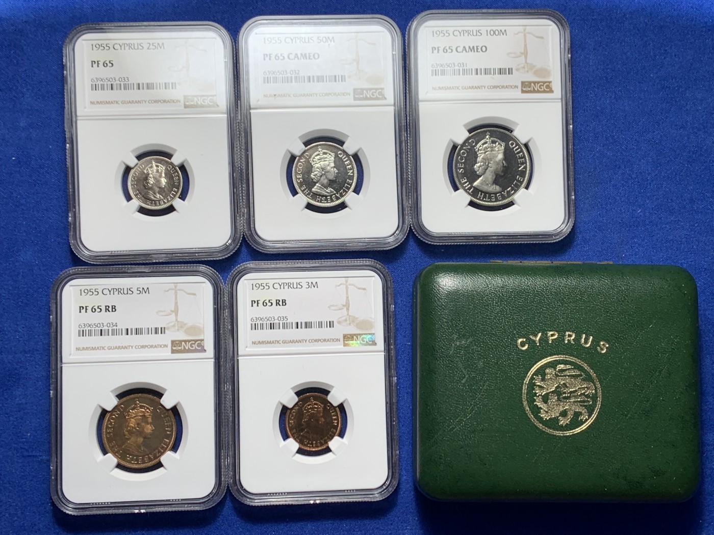 《竞宝斋》第244场-周日，周一 新年开场 (全场包邮) 1955年塞浦路斯5枚套，NGC盒子连号，伊利沙白女王经典形态 ，带原盒