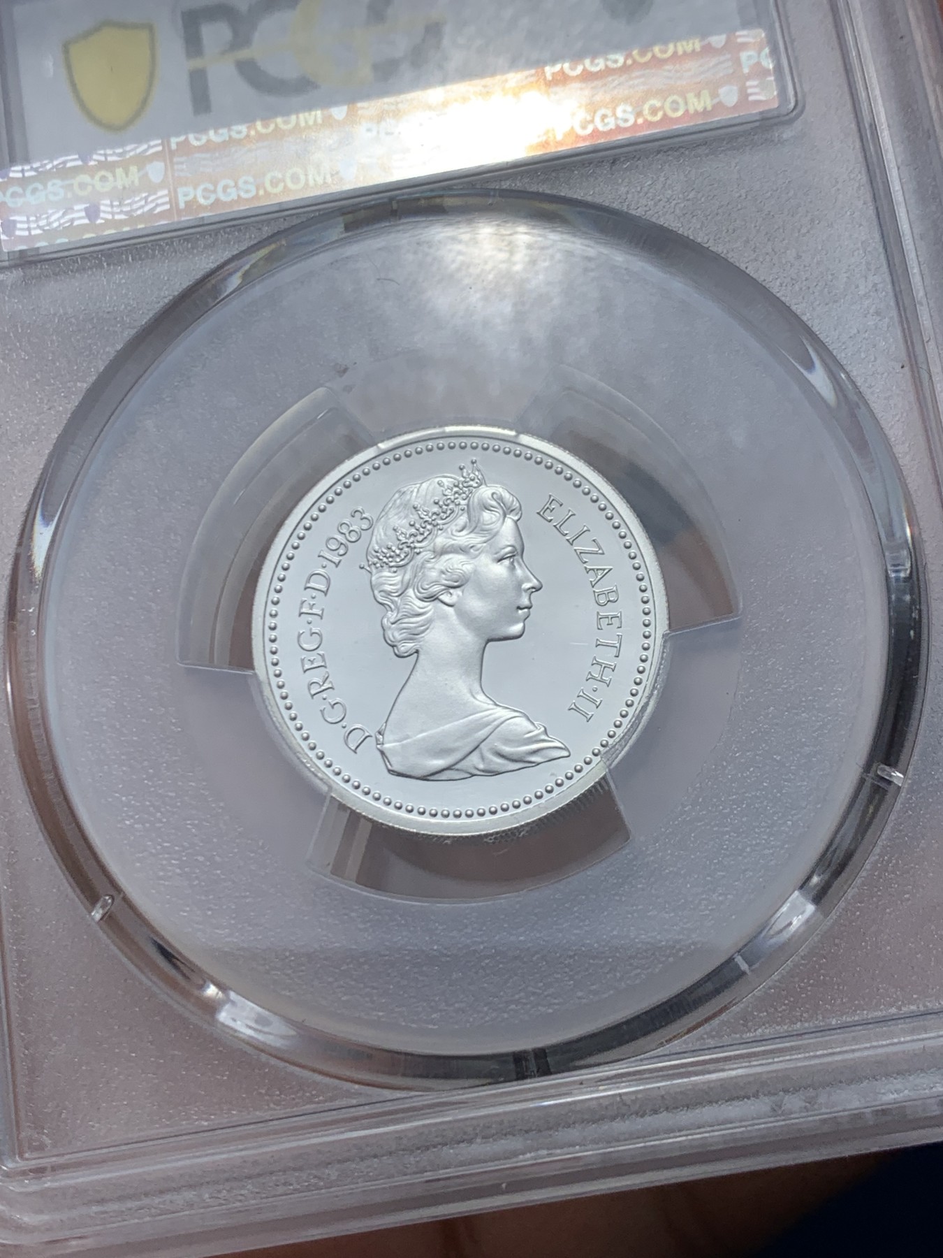 《竞宝斋》第244场-周日，周一 新年开场 (全场包邮) PCGS PR68DCAM 英国1983年加厚精制银磅伊丽莎白二世女王首年一磅加厚银币 容易氧化 高分不易