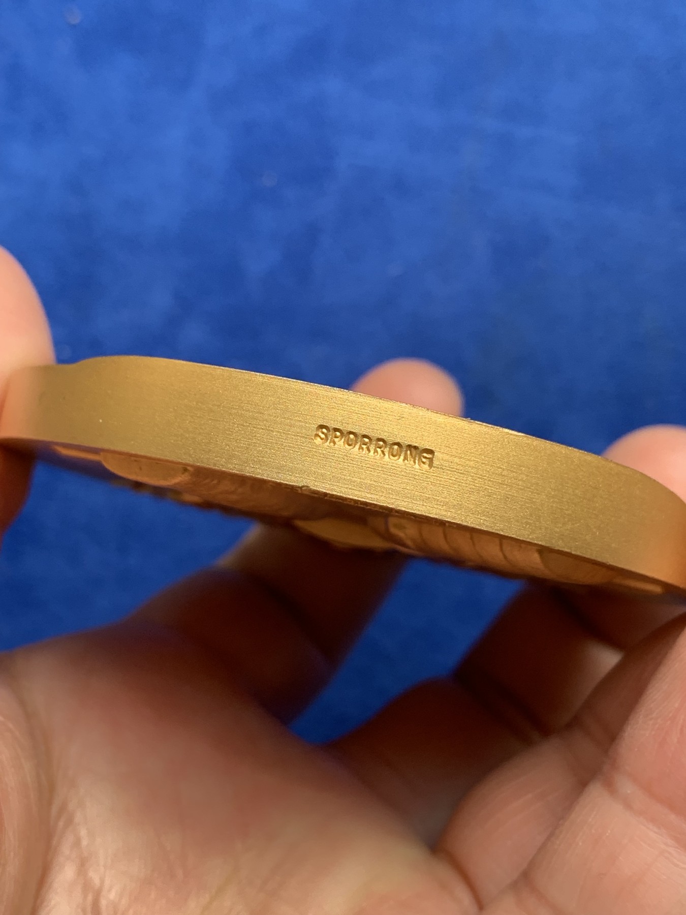 《竞宝斋》第244场-周日，周一 新年开场 (全场包邮) 芬兰维堡700周年镀金大铜章 70.9mm 223g