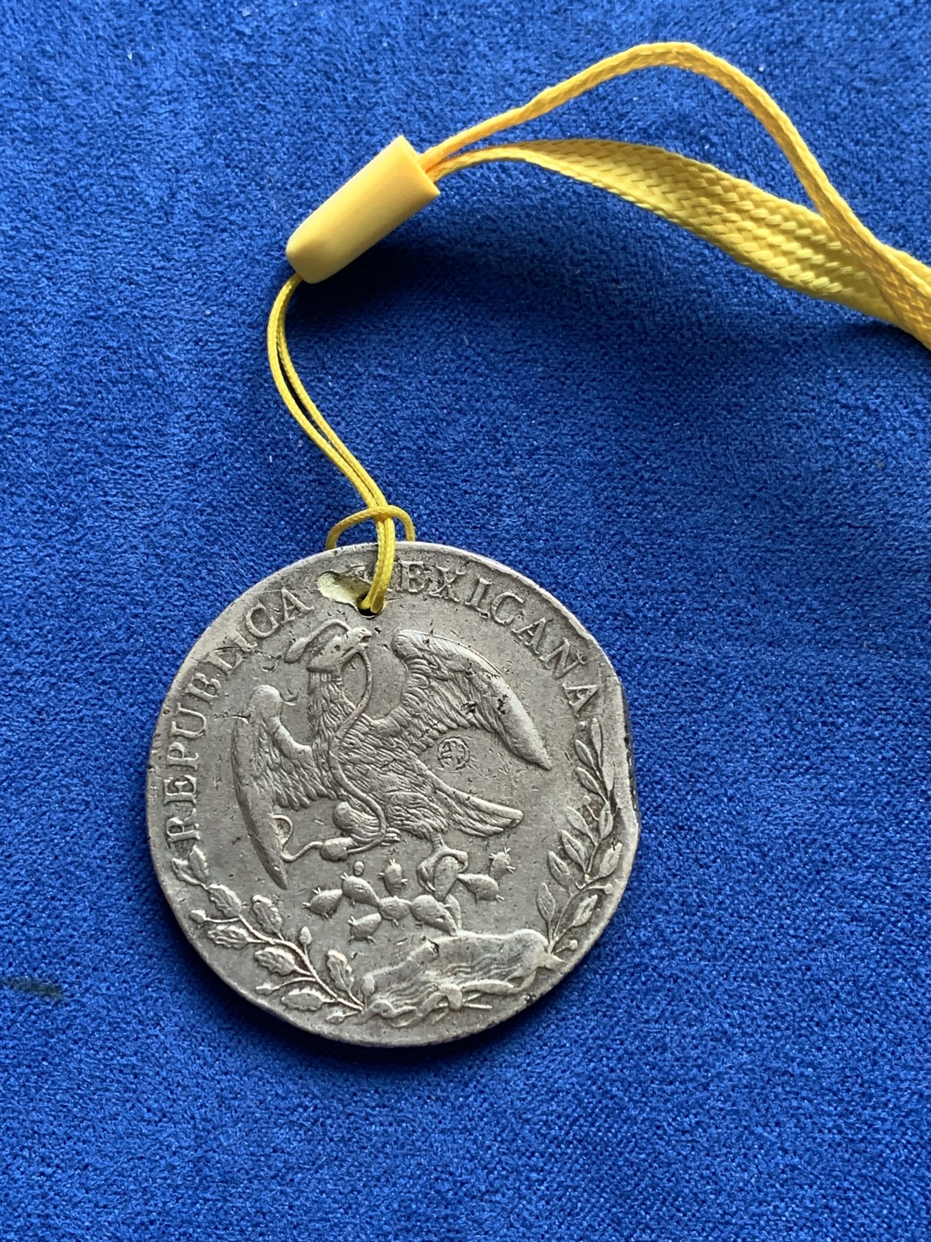 《竞宝斋》第244场-周日，周一 新年开场 (全场包邮) 墨西哥1889年打孔花边鹰洋银币