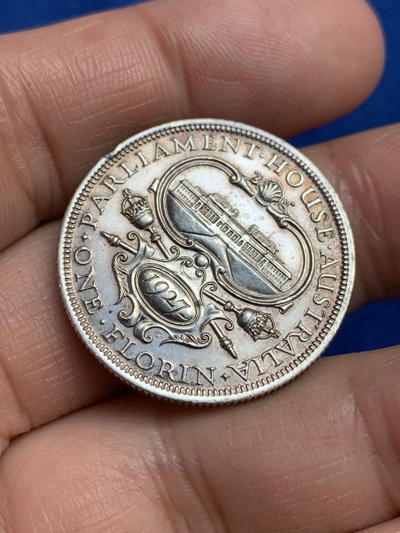 《竞宝斋》第244场-周日，周一 新年开场 (全场包邮) 澳大利亚1927年乔治五世堪培拉国会大厦2先令银币