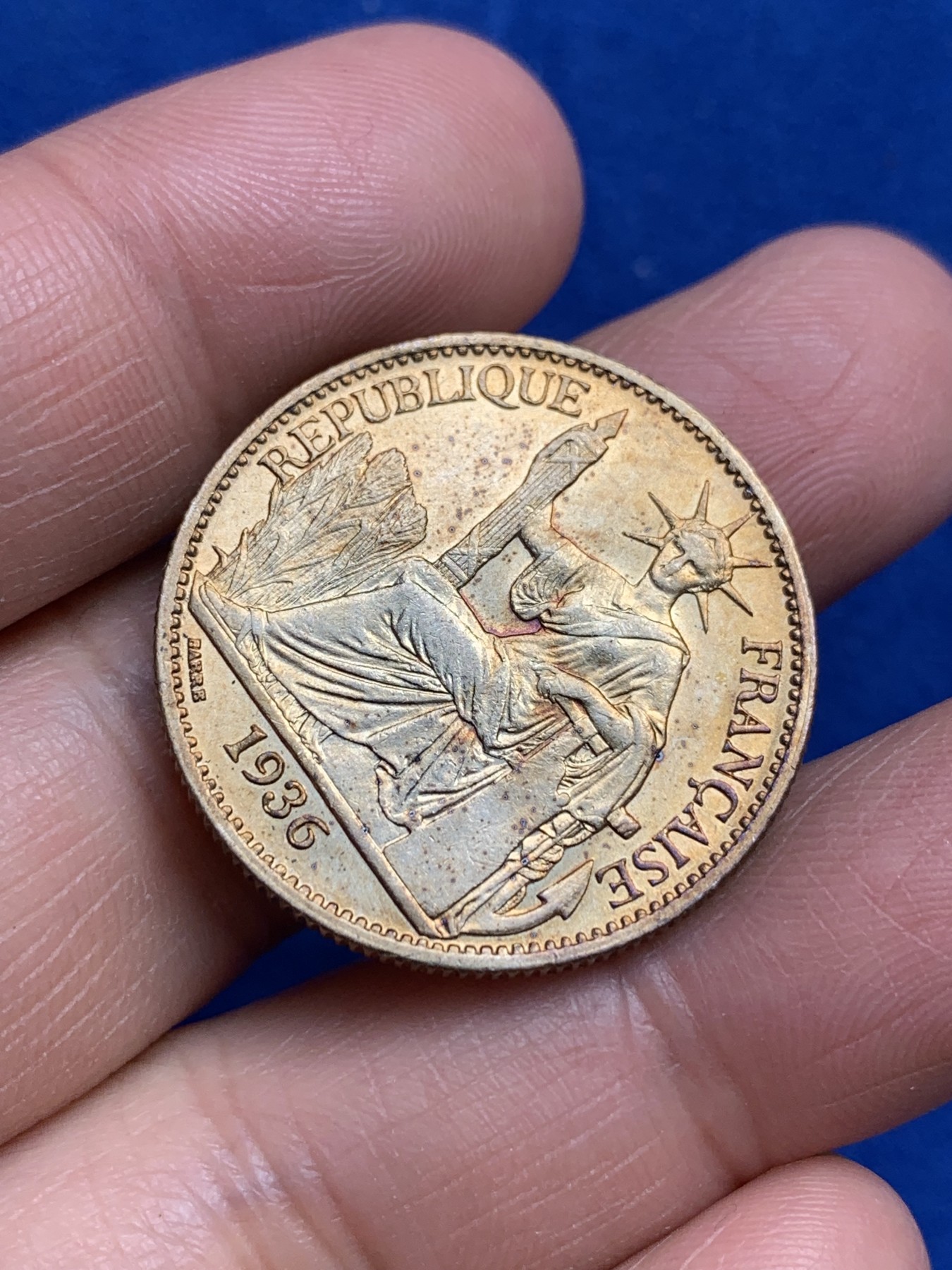 《竞宝斋》第244场-周日，周一 新年开场 (全场包邮) 1936年法属印支50分坐洋银币 UNC好品相！