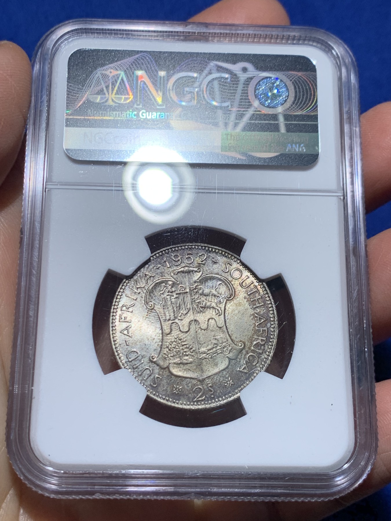 《竞宝斋》第244场-周日，周一 新年开场 (全场包邮) 1952年南非精制9枚套，原味五彩，主币高分，NGC盒子连号，带原盒。