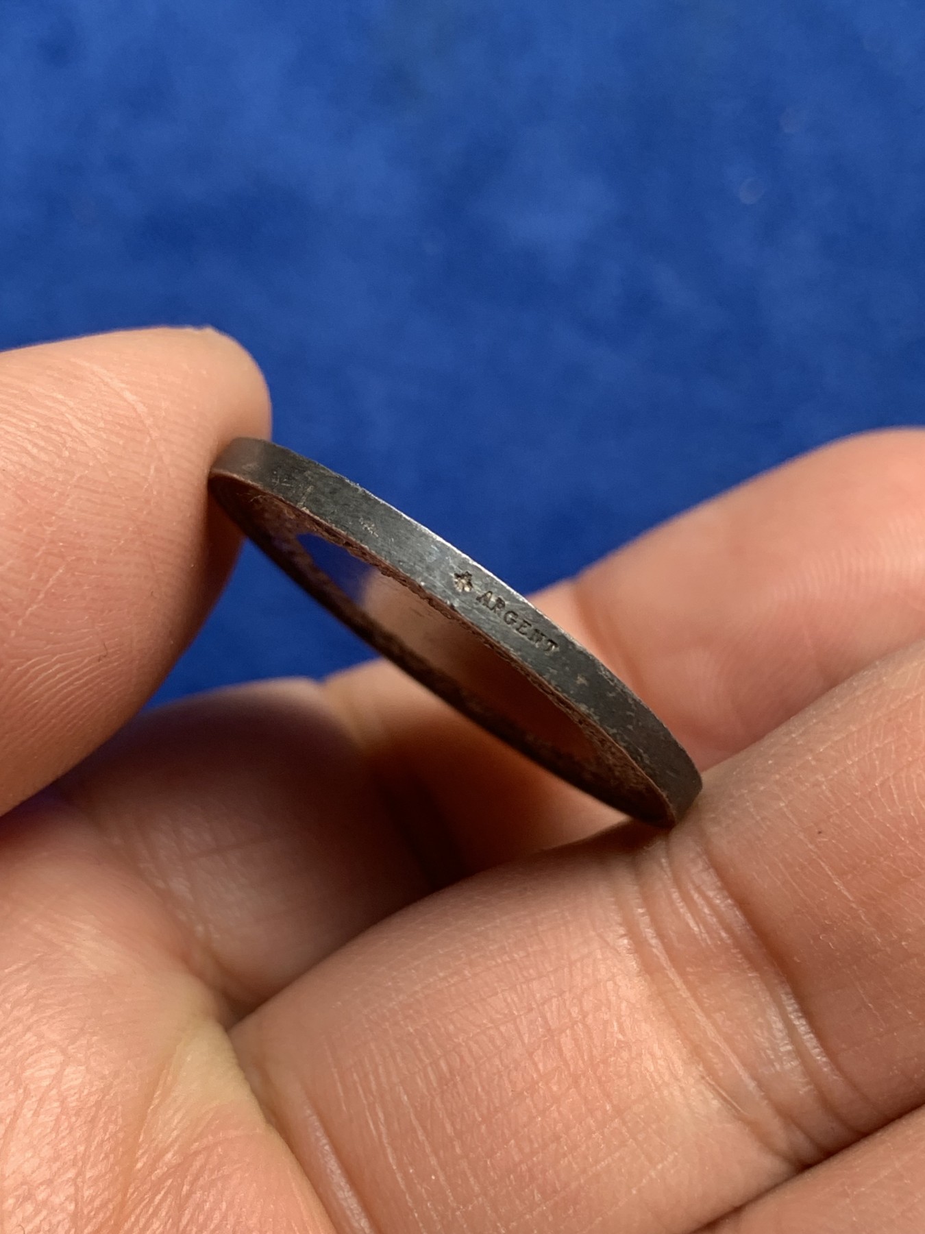 《竞宝斋》第244场-周日，周一 新年开场 (全场包邮) 法国1860-1879年结婚银章 Montagny.F经典款 未使用 38.3mm 11.4克 蜜蜂边铭银标