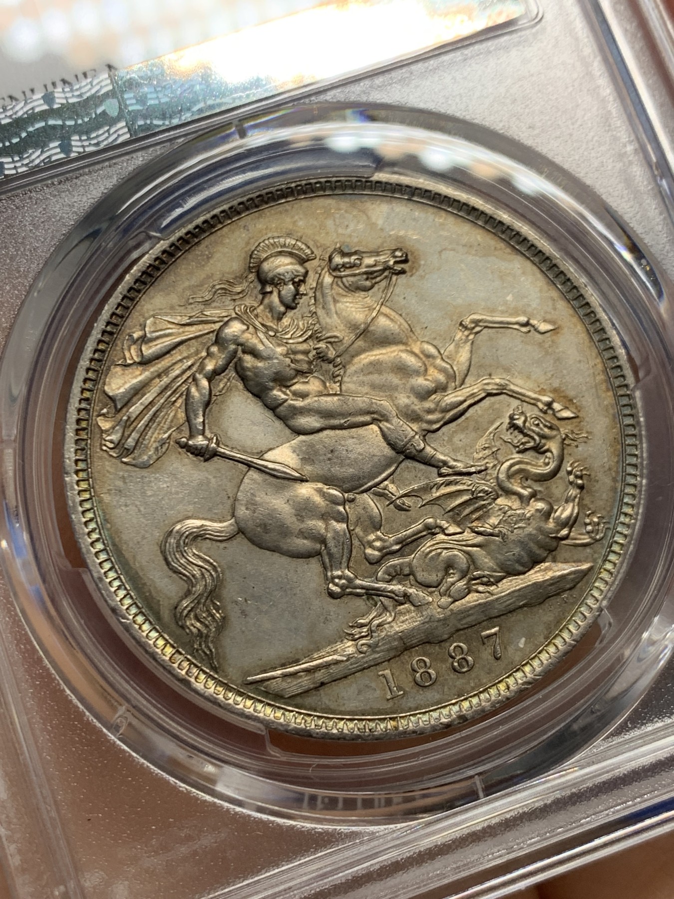 《竞宝斋》第244场-周日，周一 新年开场 (全场包邮) PCGS UNC 英国1887年维多利亚高冠马剑克朗银币 包浆漂亮