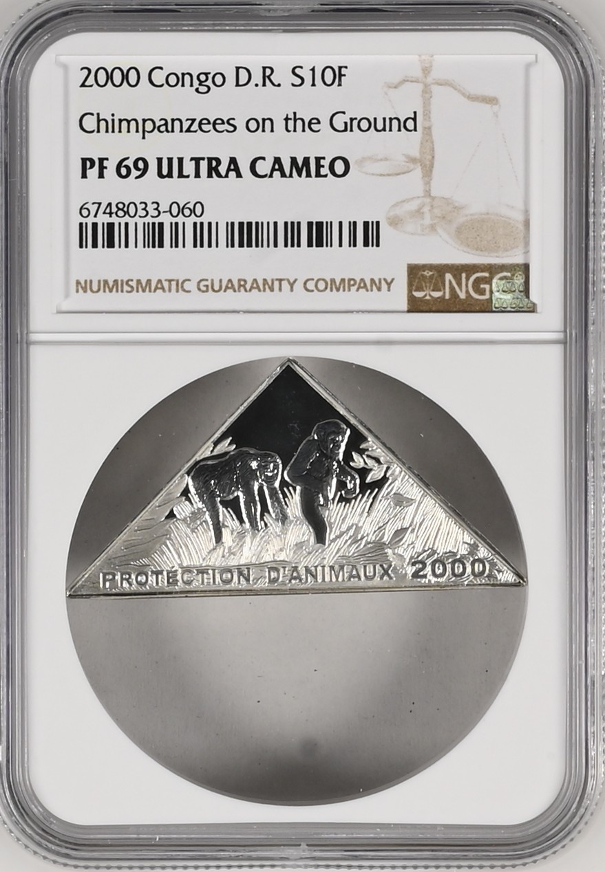 长老汇龙年精选第二场 2000 刚果动物保护系列地面上的大猩猩10法郎精制三角形银币，NGC PF69UC，唯一冠军分