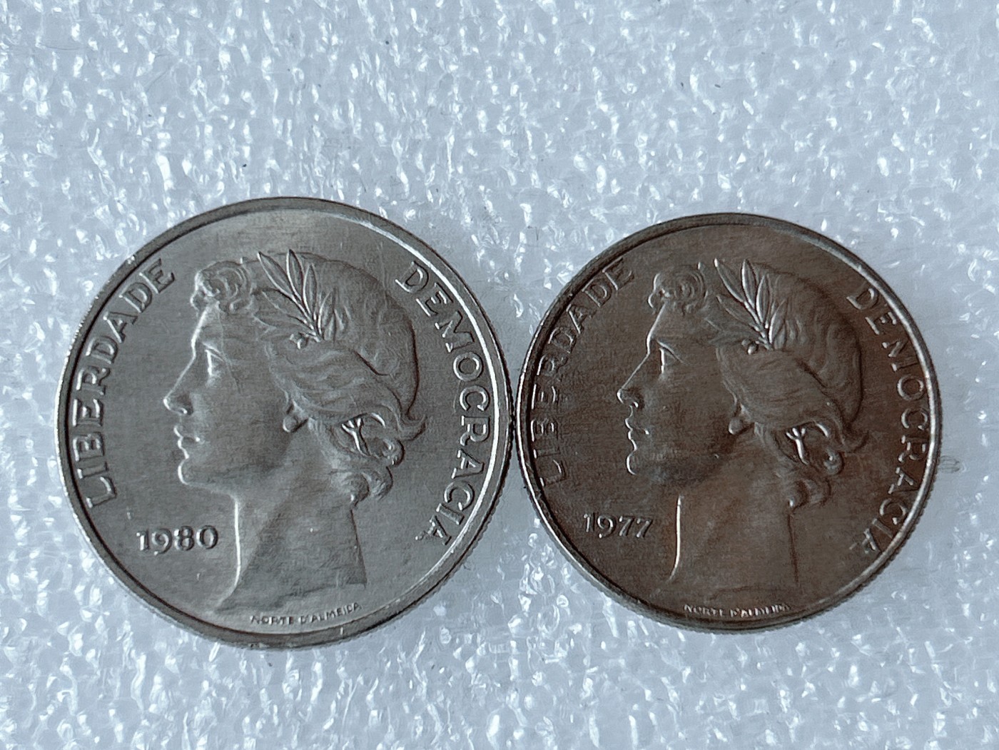 海外回流1元起拍小铺 各国钱币散币场 第8期 葡萄牙25埃斯库多 大小版一对