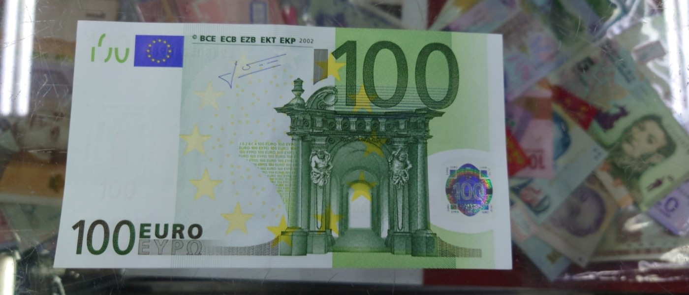 【世界钱币】精选微拍第94期暨2024年第五期 评级币裸钞场 【一口价已售出】2002年100欧 二签 全新绝品意大利版无47尾号985