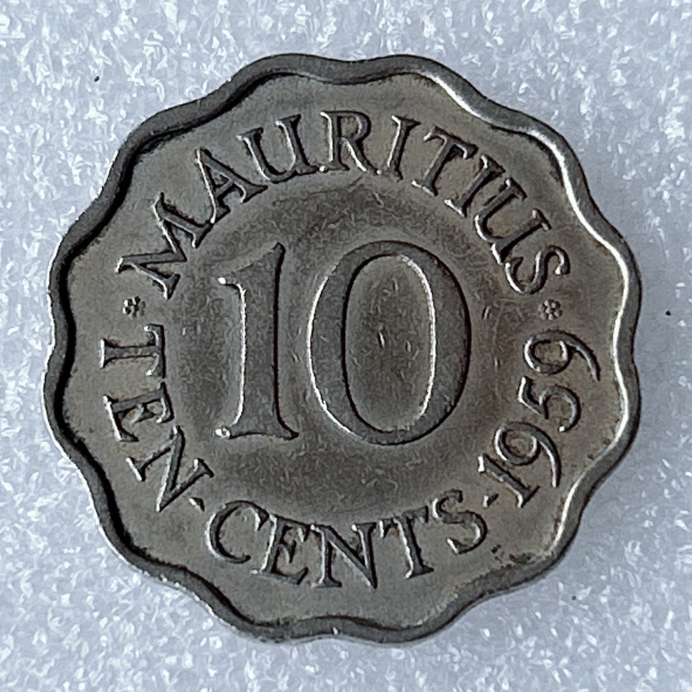 海外回流1元起拍小铺 各国钱币散币场 第8期 英属毛里求斯1959年10分 伊二