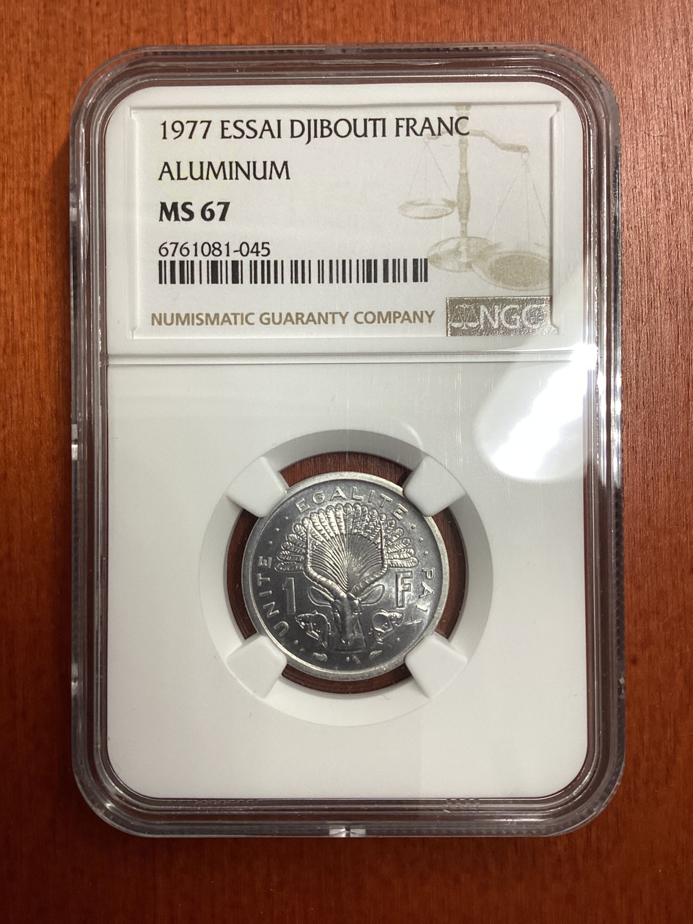 长老汇龙年精选第二场 1977 吉布提1法郎铝制样币，NGC MS67, 亚军分，更高分仅有一枚，发行量1700枚