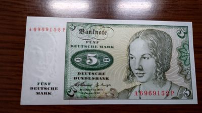 【世界钱币】精选微拍第94期暨2024年第五期 评级币裸钞场 1960年初版德国5马克 全新绝品无47尾号152