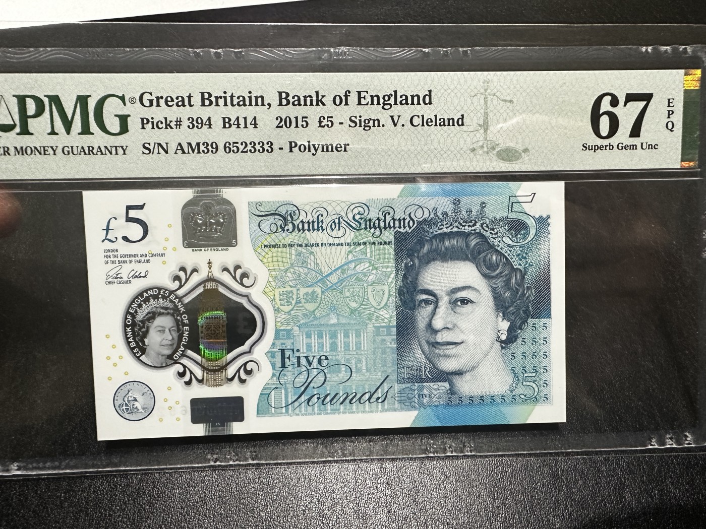 《外钞收藏家》第三百四十五期 2015年英国塑料钞5镑 PMG67 无47 豹子号333