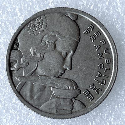 海外回流1元起拍小铺 各国钱币散币场 第8期 法国1954年100法郎 火炬