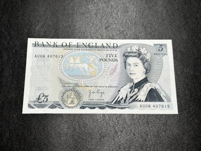 《外钞收藏家》第三百四十五期 - 英国D序列5镑 UNC-（尾13）