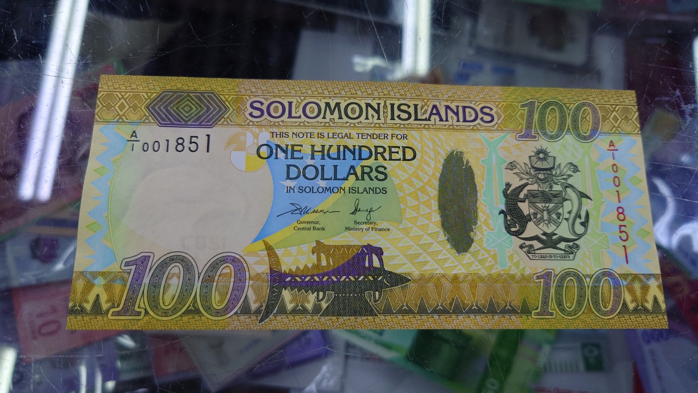 【世界钱币】精选微拍第94期暨2024年第五期 评级币裸钞场 2017年所罗门群岛100元 首发A1冠少见 全新绝品无47百位号