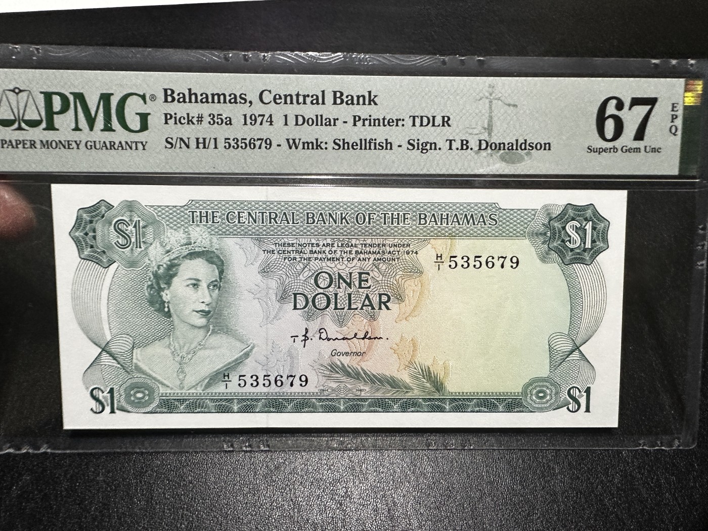《外钞收藏家》第三百四十五期 1974年巴哈马1刀 PMG67
