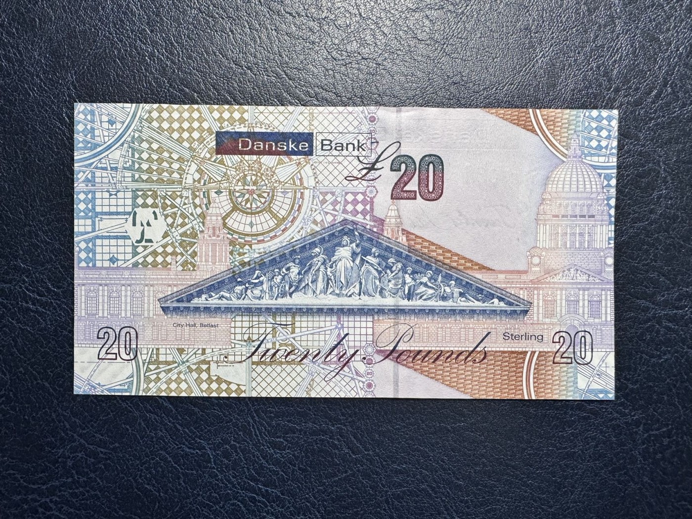 收藏联盟Quantum Auction 第328期拍卖  北爱尔兰2016年20镑 品相全新UNC 发明家 弗格森