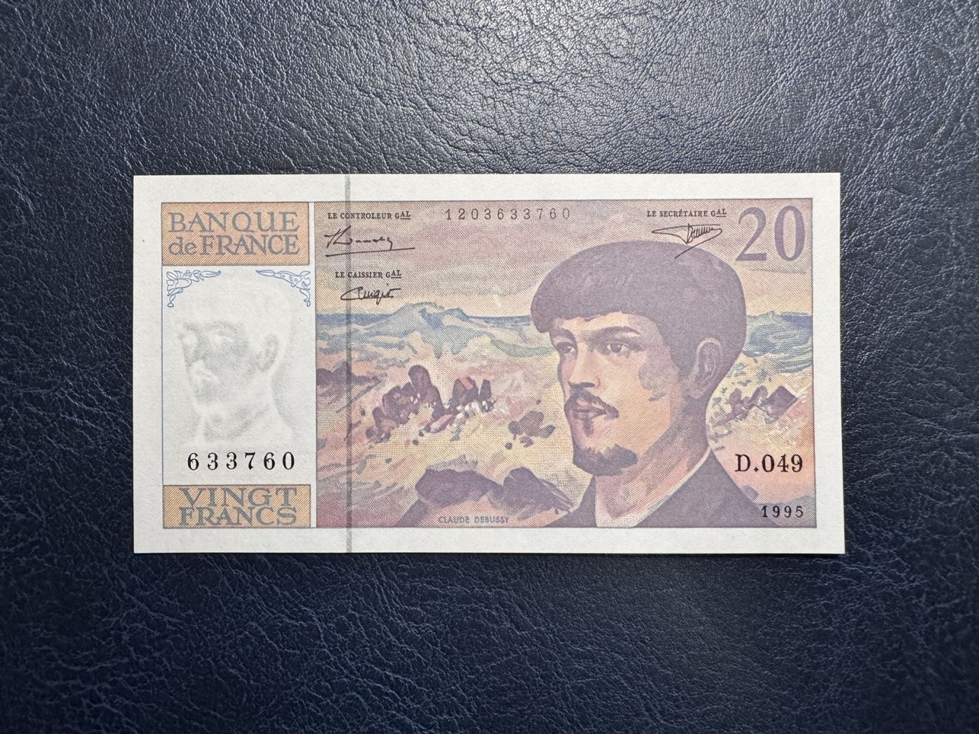 收藏联盟Quantum Auction 第328期拍卖  法国1995年20法郎 品相UNC  票面有个点钞痕 号码无4 音乐家 彪西德