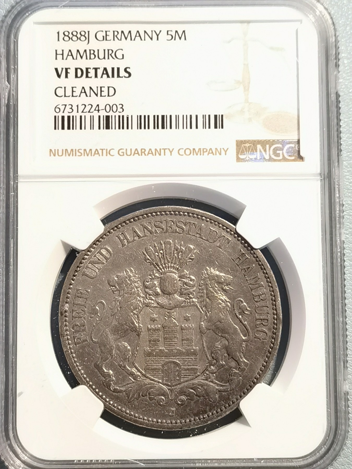 🎉🎊乐享宝藏💎💰~20240317专场 德国汉堡5马克银币~1888年，三皇年，稀少年份 【面值】5马克 【尺寸】38mm 【材质】银 【重量】27.5g 【成色】90% 【发行量】40000枚