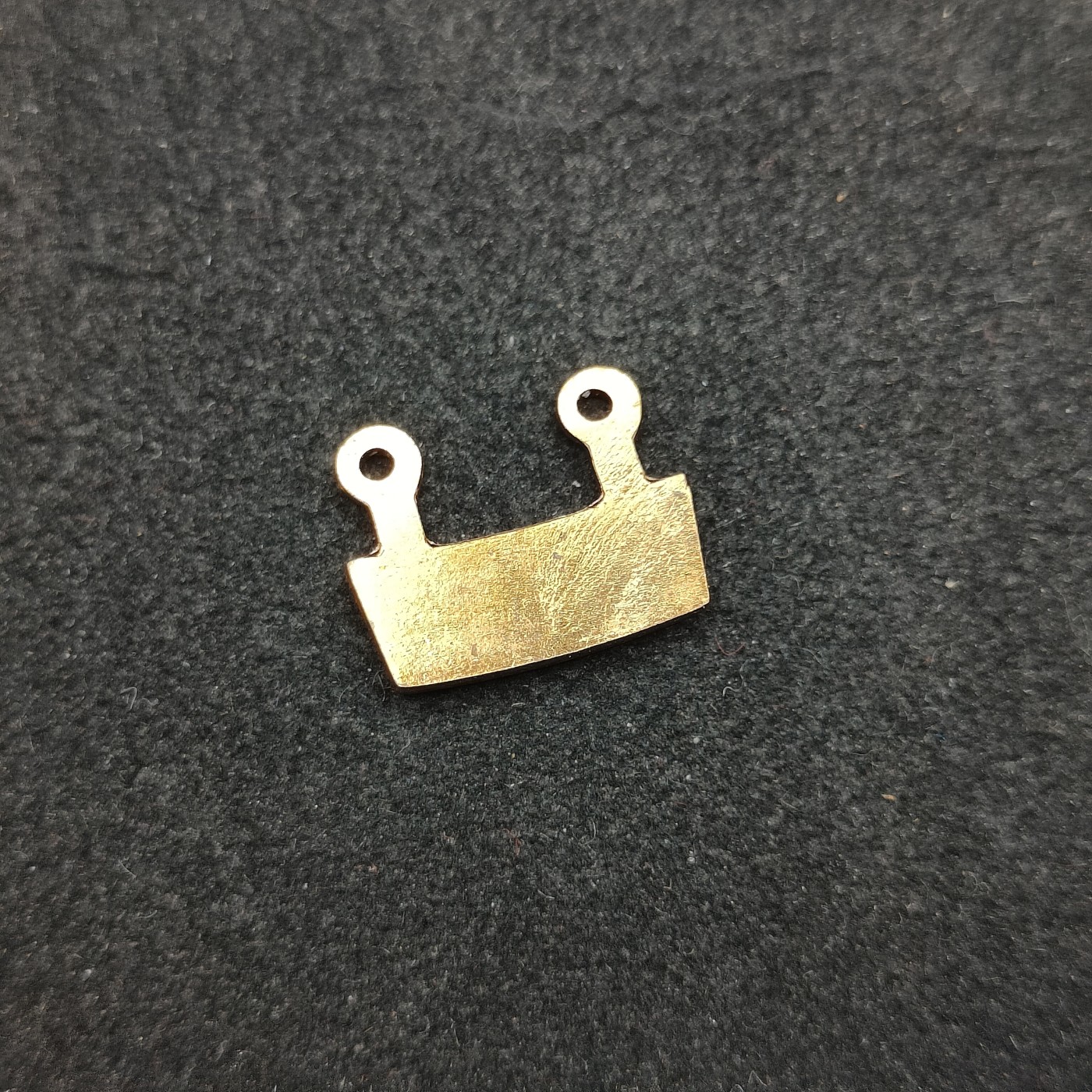 全场0元起拍 第137期 咸鱼国勋章拍卖专场 3月10日（周日）下午6：00开始 东德优秀士兵证章下挂