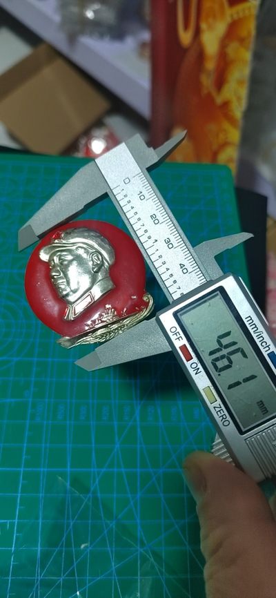 毛主席像章专场 🔥🔥🔥🔥毛主席像章，46.1毫米