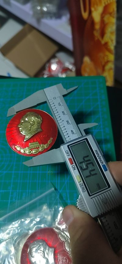 毛主席像章专场 🔥🔥🔥🔥毛主席像章，45.4毫米