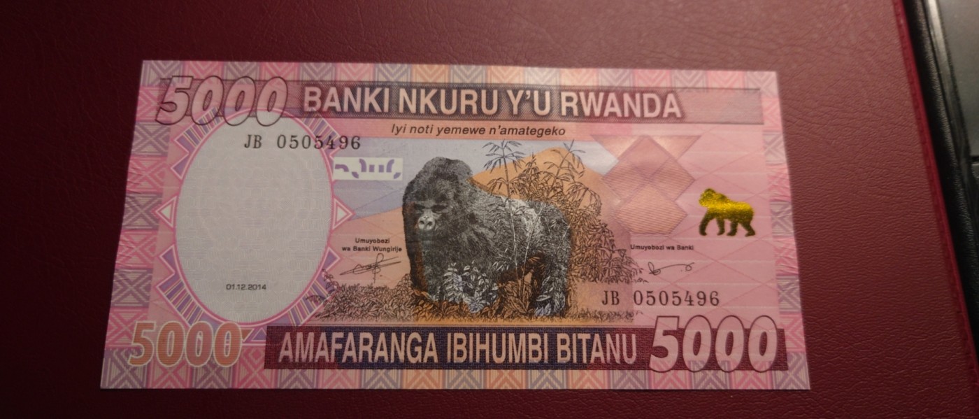 【世界钱币】精选微拍第95期暨2024年第六期 评级币裸钞场 2014年卢旺达5000 全新绝品尾号496