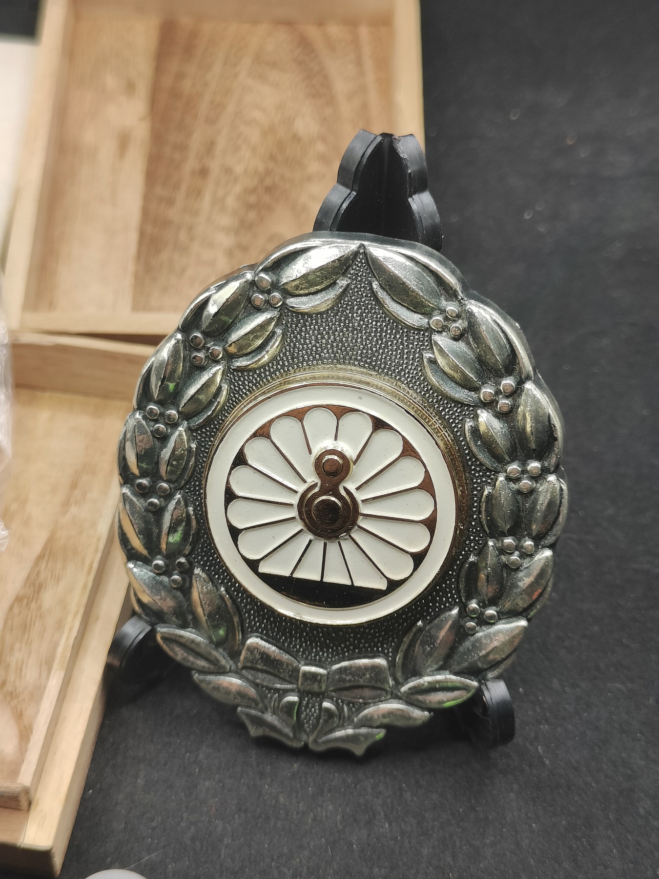 全场0元起拍 第137期 咸鱼国勋章拍卖专场 3月10日（周日）下午6：00开始 国有铁道大号受赏纪念章