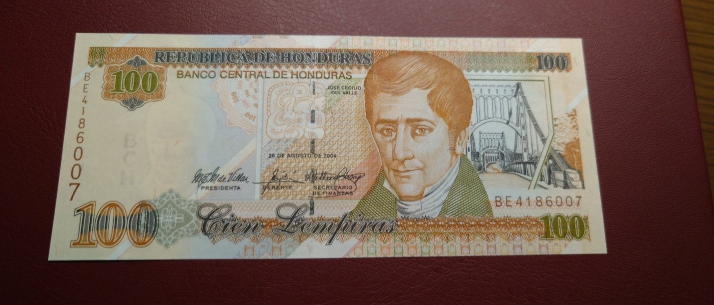 【世界钱币】精选微拍第95期暨2024年第六期 评级币裸钞场 2004年洪都拉斯100 全新绝品(早期年份，网上也很少有)