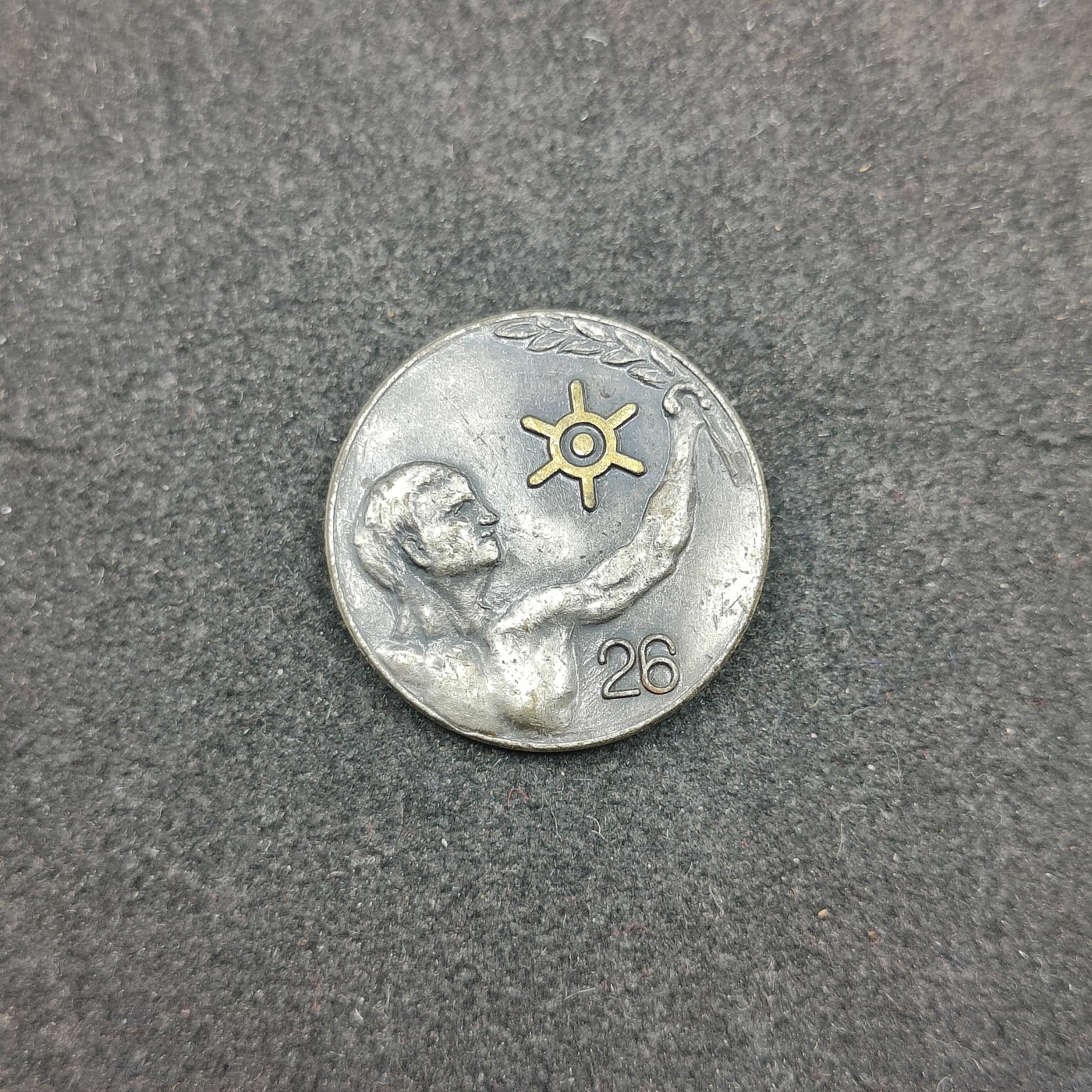 全场0元起拍 第137期 咸鱼国勋章拍卖专场 3月10日（周日）下午6：00开始 日本体育大会参加章