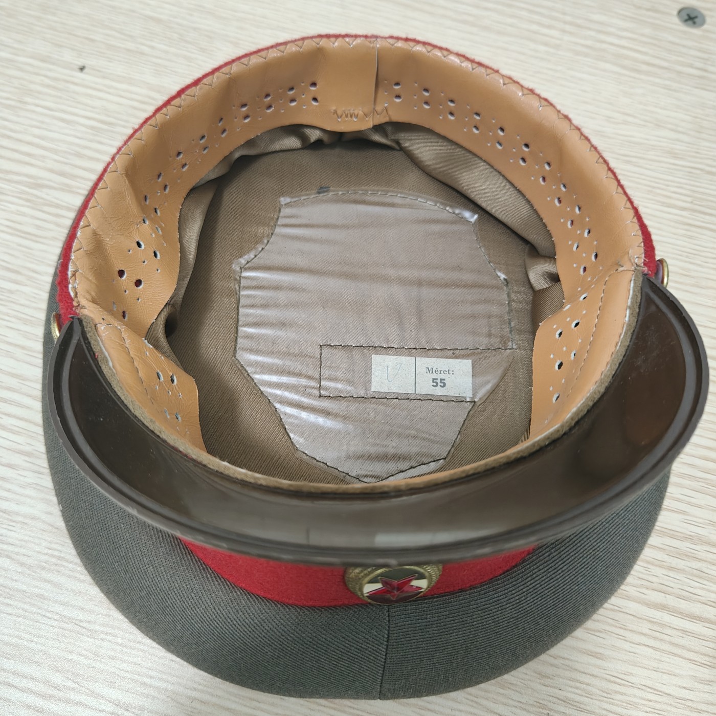 全场0元起拍 第137期 咸鱼国勋章拍卖专场 3月10日（周日）下午6：00开始 稀少 匈牙利儀仗隊/早期將官大檐帽 紅色帽牆 55CM