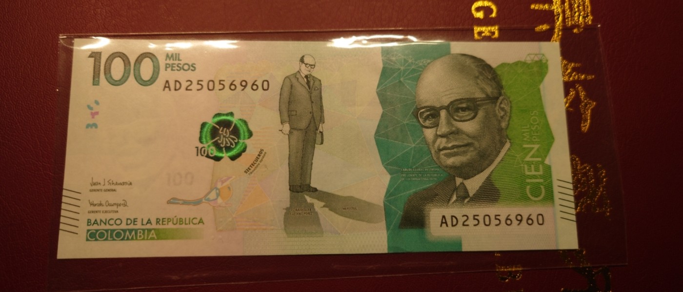 【世界钱币】精选微拍第95期暨2024年第六期 评级币裸钞场 2020年哥伦比亚100000比索 全新绝品无47