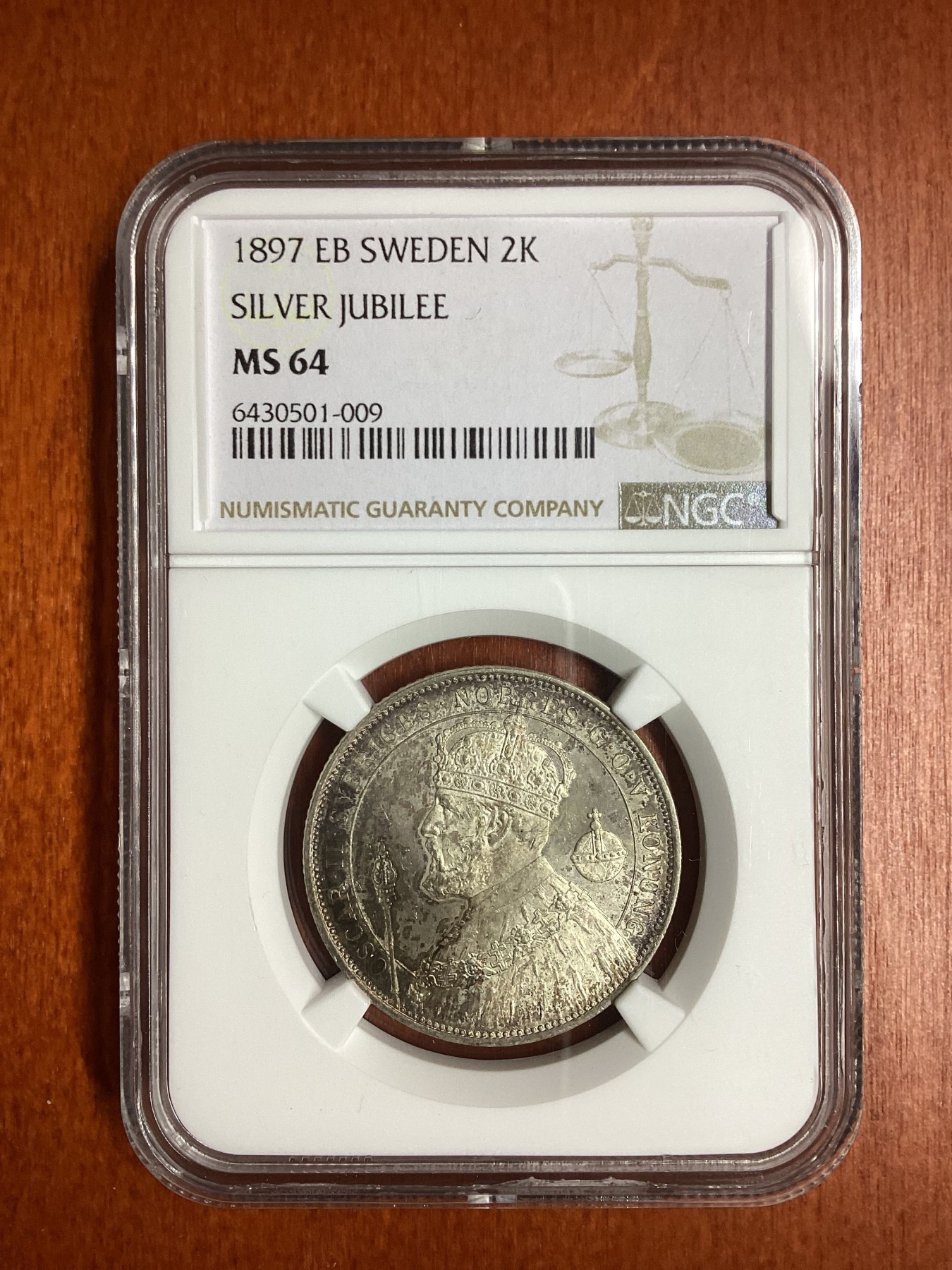 长老汇龙年精选第二场 1897 EB 瑞典奥斯卡二世执政25周年2克朗银币，NGC MS64分