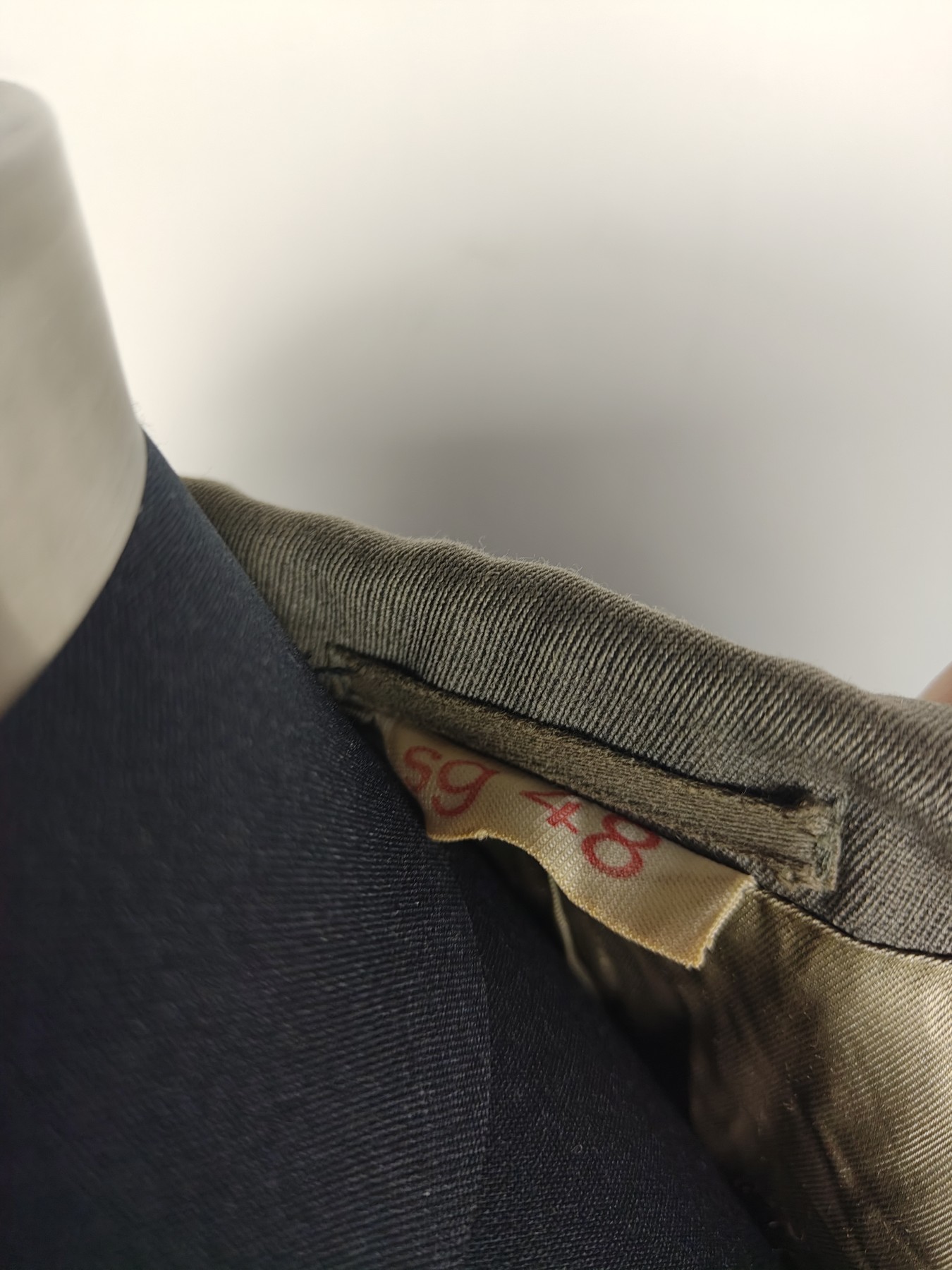 全场0元起拍 第137期 咸鱼国勋章拍卖专场 3月10日（周日）下午6：00开始 东德人民军陆军军官常服上衣 sg48尺码 胸围106 肩宽46 衣长77 袖长65