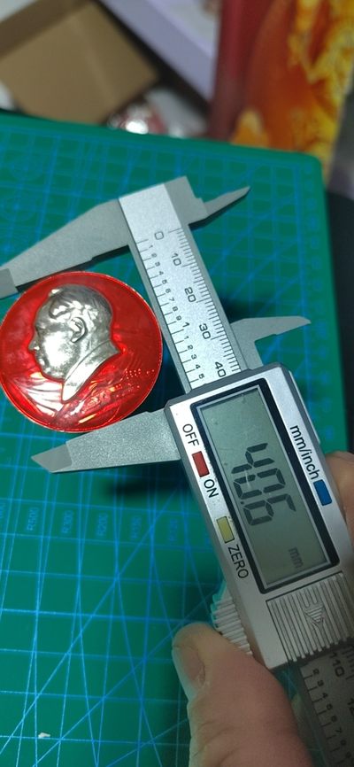 毛主席像章专场 🔥🔥🔥🔥毛主席像章，40.6毫米