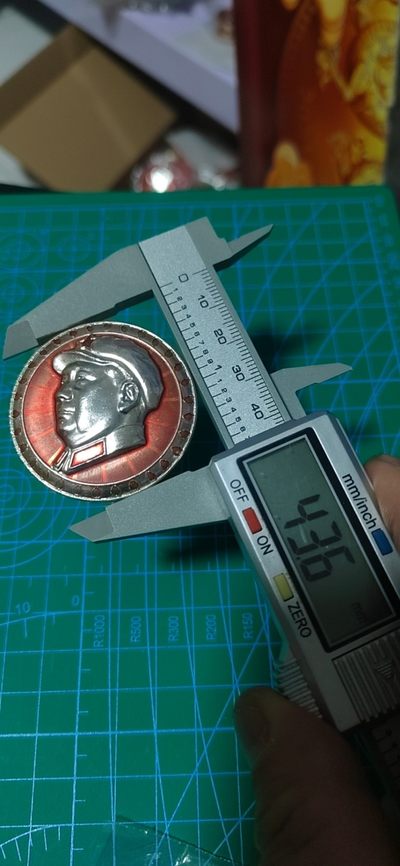 毛主席像章专场 🔥🔥🔥🔥毛主席像章，43.6毫米