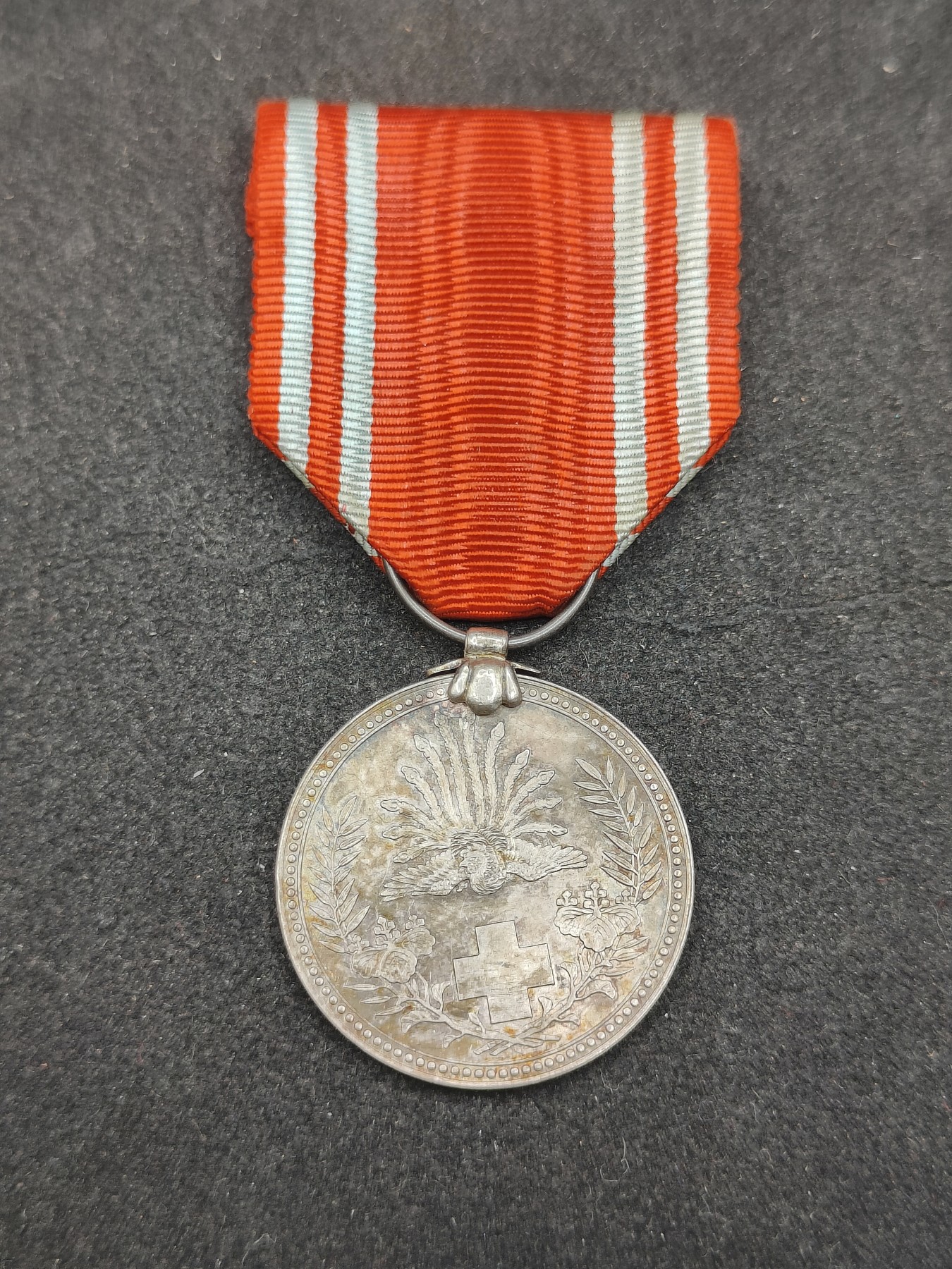 全场0元起拍 第137期 咸鱼国勋章拍卖专场 3月10日（周日）下午6：00开始 日本赤十字社员章银制