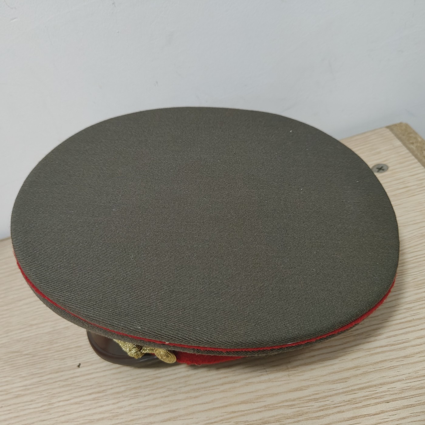 全场0元起拍 第137期 咸鱼国勋章拍卖专场 3月10日（周日）下午6：00开始 稀少 匈牙利儀仗隊/早期將官大檐帽 紅色帽牆 55CM