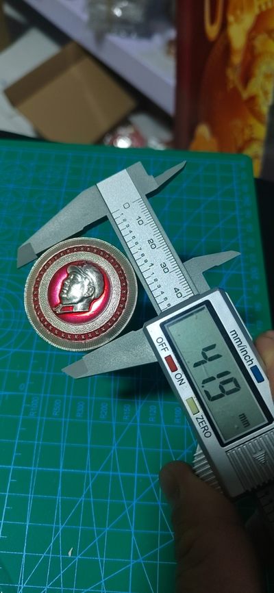 毛主席像章专场 🔥🔥🔥🔥毛主席像章，41.9毫米