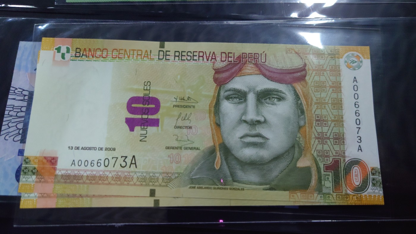 【世界钱币】精选微拍第95期暨2024年第六期 评级币裸钞场 2009年秘鲁10比索 全新绝品无4首发AA冠尾号073