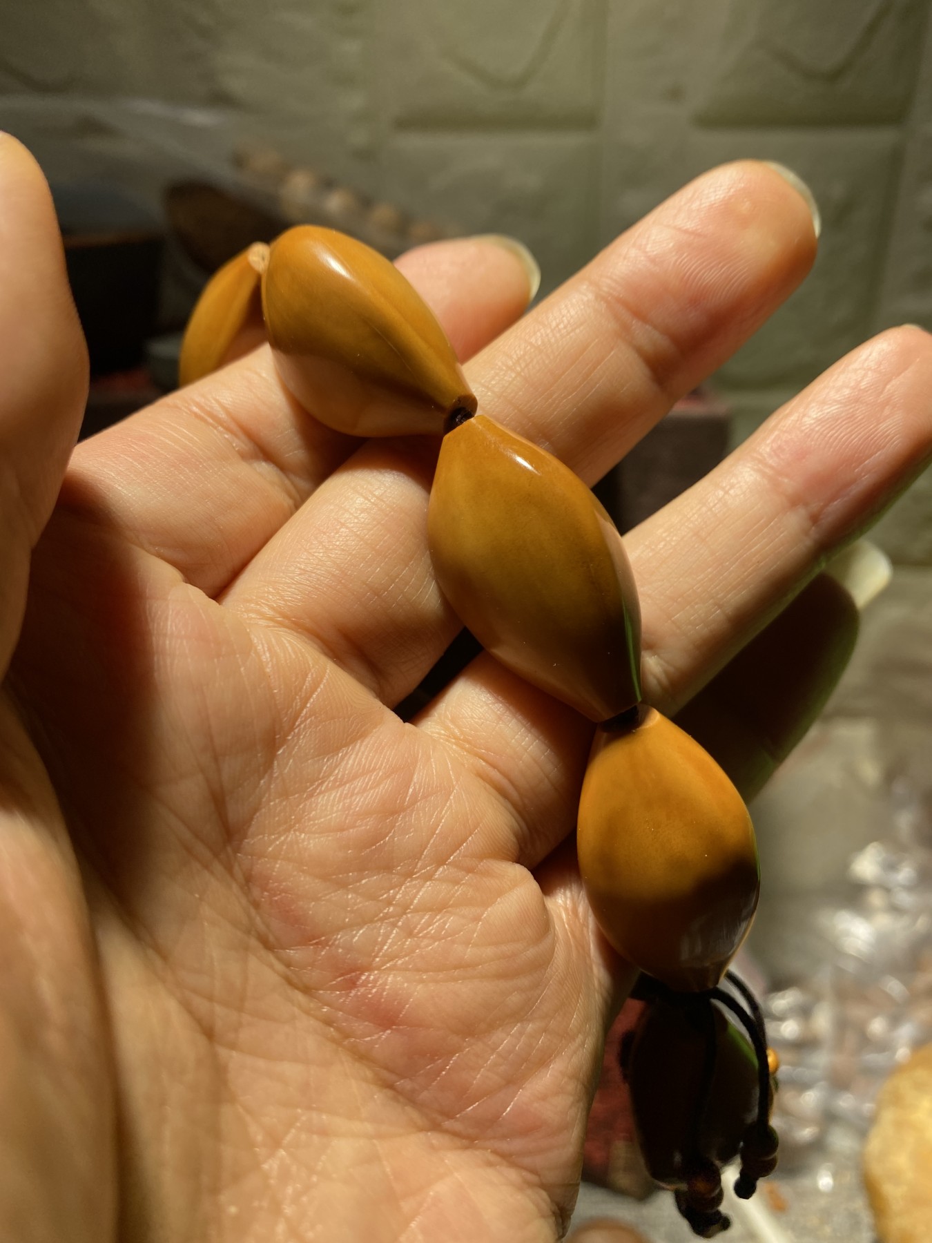 苏工核雕放漏价，纯手工