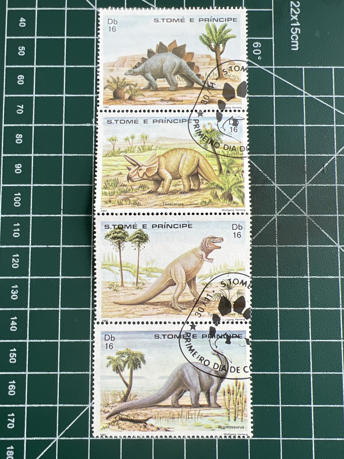 第547期 邮票、明信片专场 （无押金，捡漏，全场50包邮，偏远地区除外，接收代拍业务） 动物邮票-恐龙